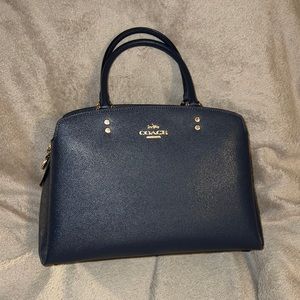 Coach Lillie Carryall